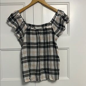 Lucky Brand Black and White Smocked Blouse with Flutter Sleeves